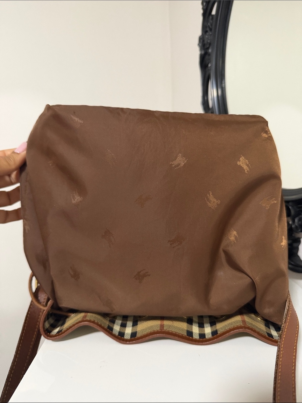 Burberry Vintage Beige Plaid Leather-Trim Drawstring Bucket Bag - Picture 15 of 15